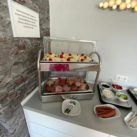 Kaiserhof 3*